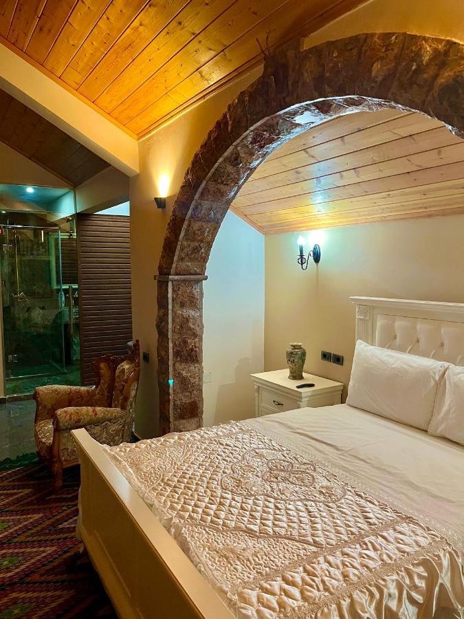 Villa Parku Rinia Корча Екстер'єр фото