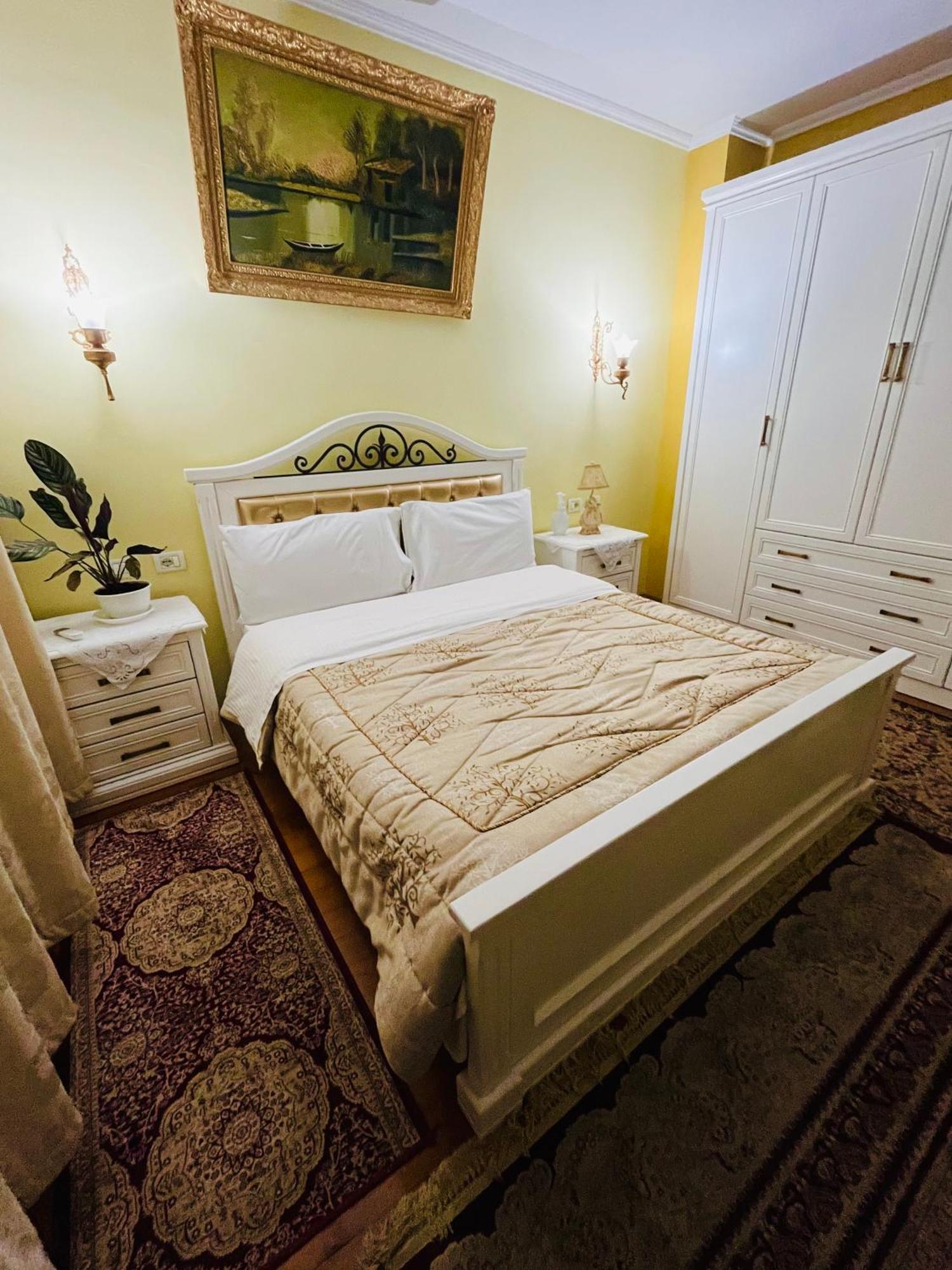 Villa Parku Rinia Корча Екстер'єр фото
