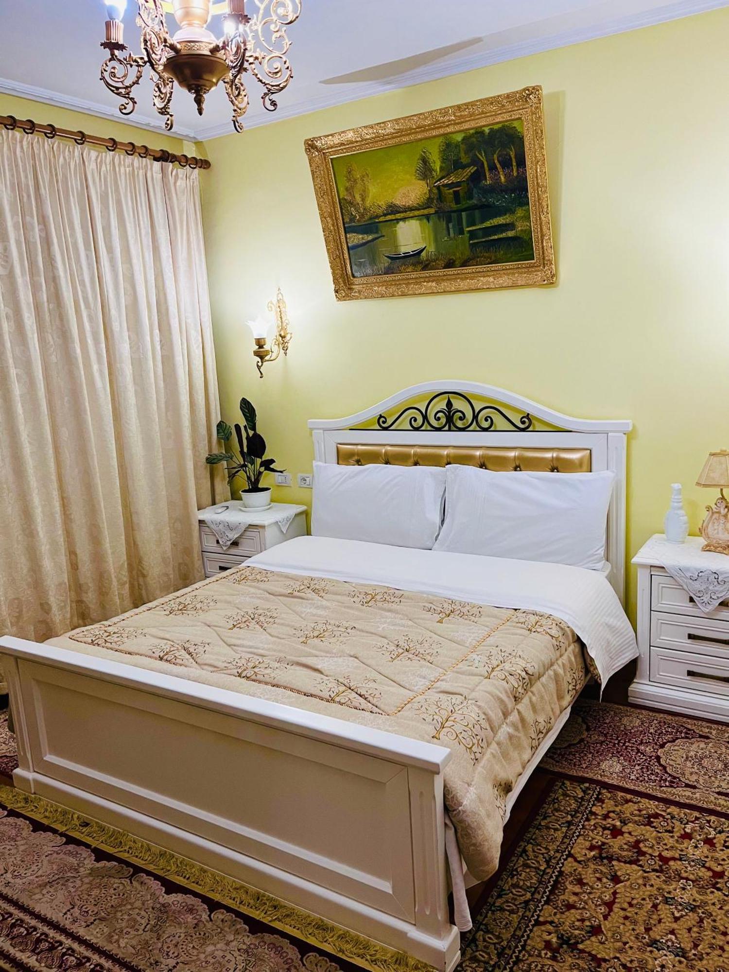 Villa Parku Rinia Корча Екстер'єр фото